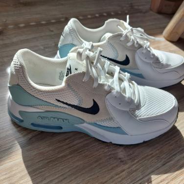 Dames air max nikes maat 39 , nieuw