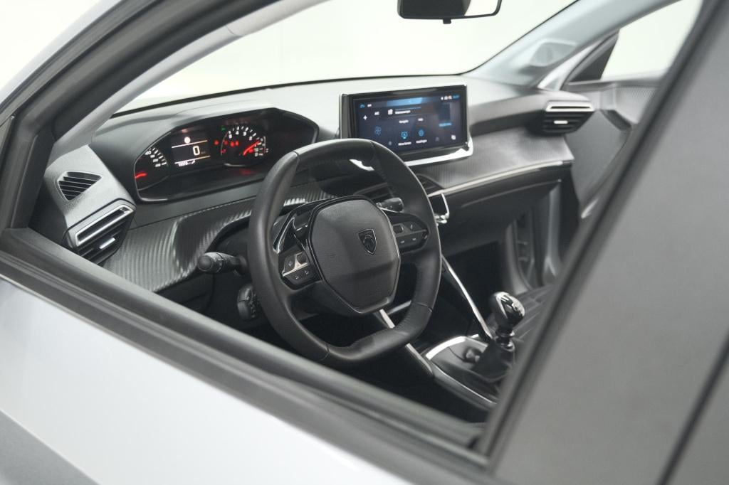 Peugeot 208 puretech 100 active | parkeersensoren | navigatie | apple carpl