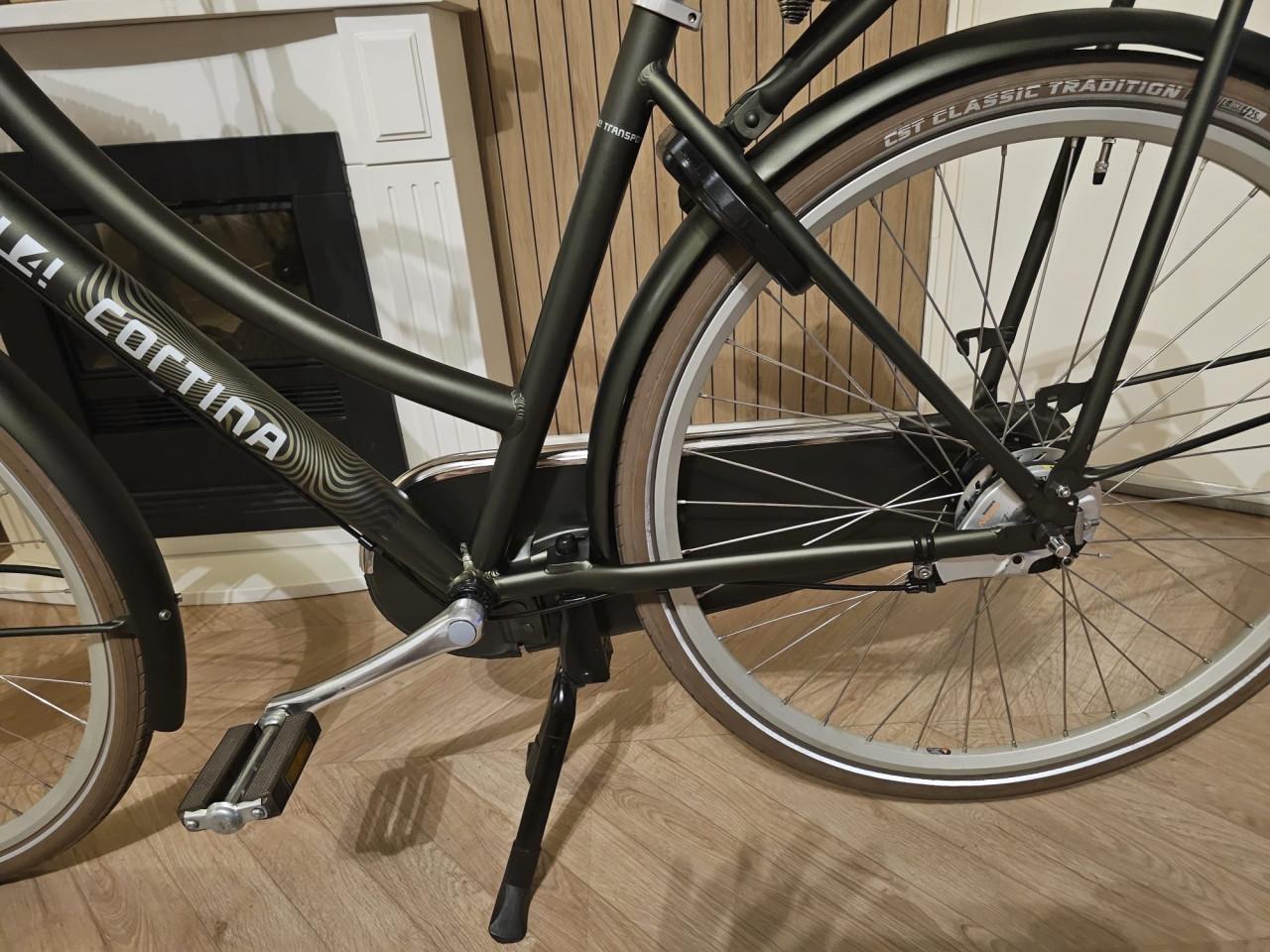 Super mooie CORTINA U4 dames fiets