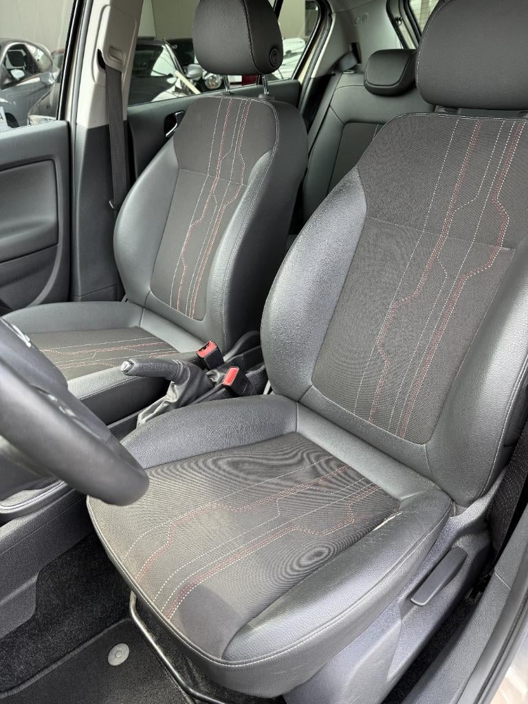 Opel Corsa 1.2 ecoflex selection - airco - stoelverwarming