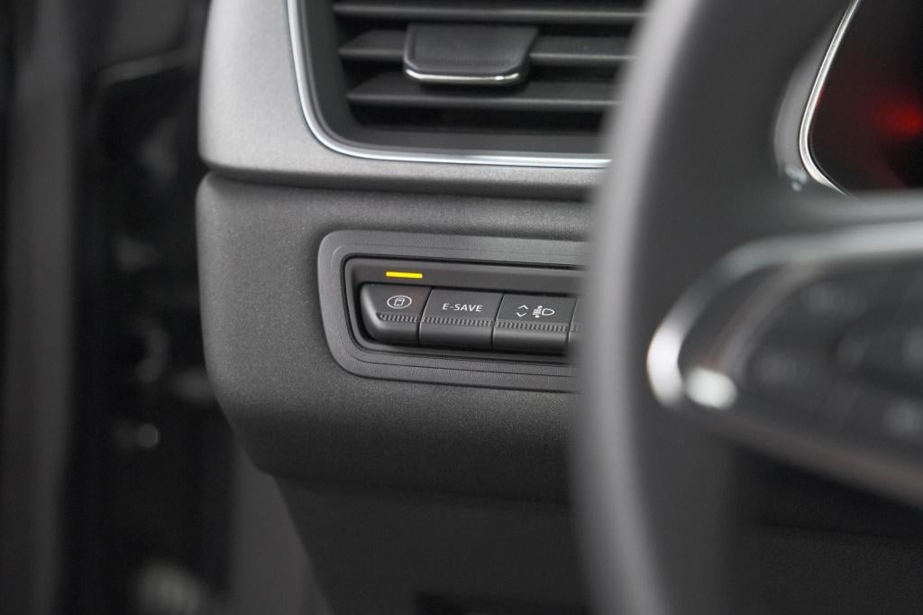 Renault Captur 1.6 e-tech full hybrid 145 techno | camera | navigatie | app
