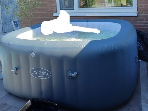 Spa hawaii met alle toebehoren als NIEUW