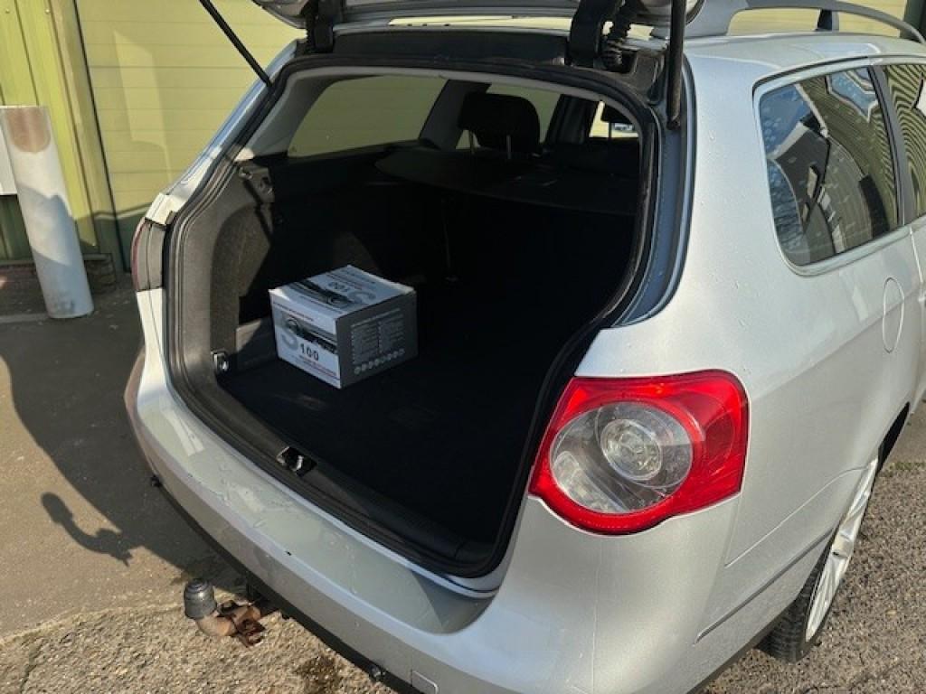 Volkswagen Passat 2.0 fsi comfortline airco navi 6-bak