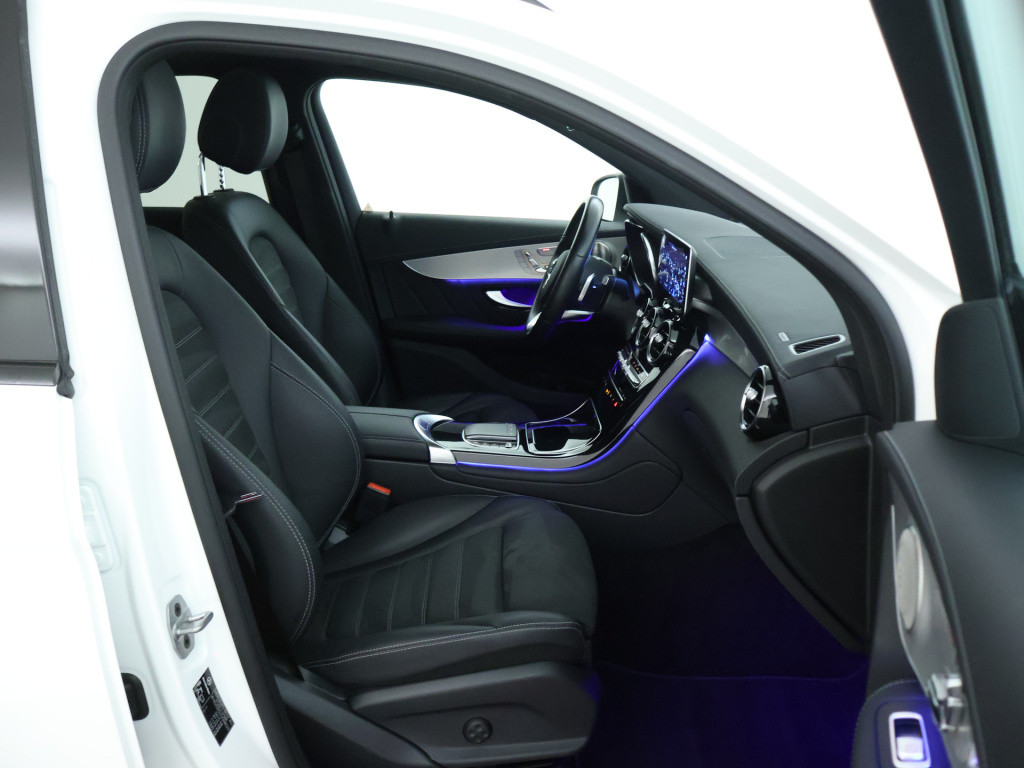 Mercedes-Benz Glc 300 e 4matic premium plus | trekhaak | panoramadak | sfee