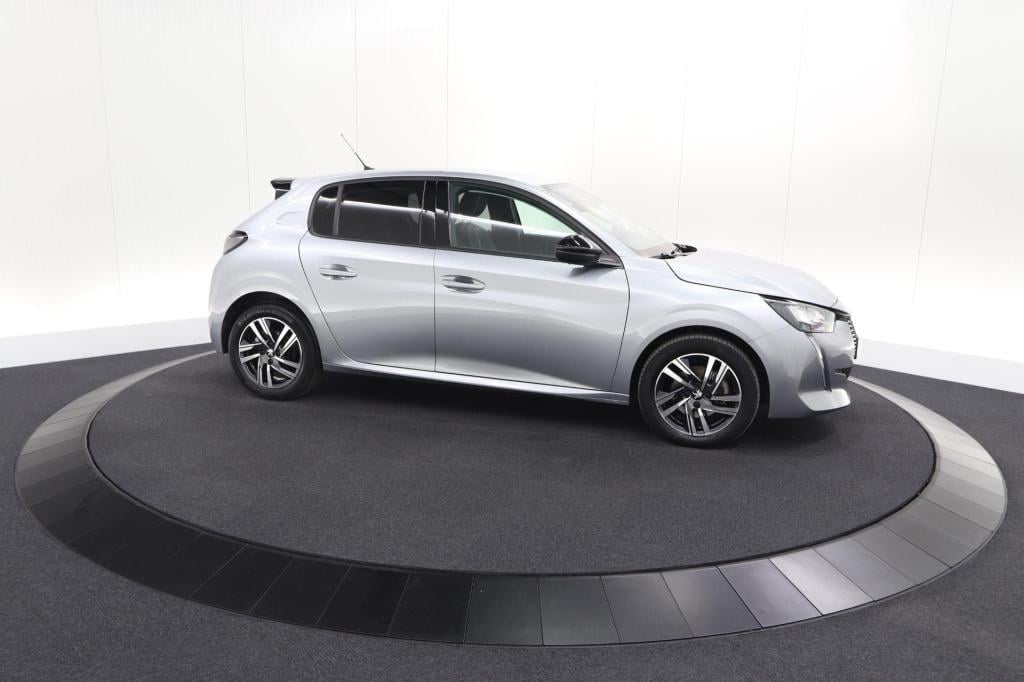 Peugeot 208 puretech 100 eat8 allure pack | camera | navigatie | apple carp