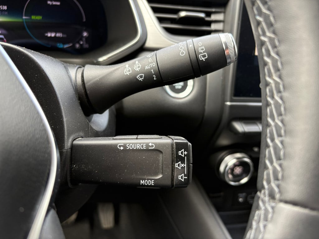 Renault Captur 1.6 e-tech plug-in hybrid 160 intens