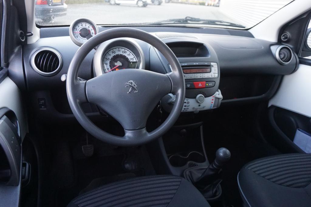 Peugeot 107 1.0 active airco / elektr. ramen / nap / apk t/m 10-08-2026