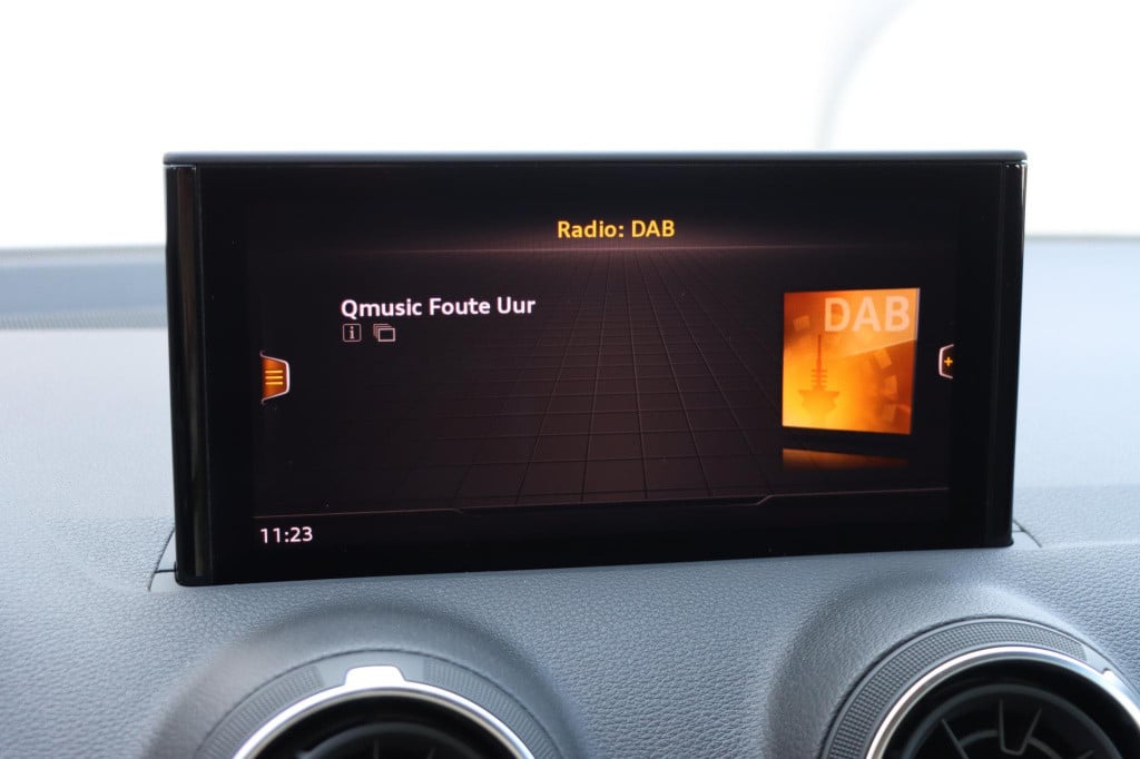 Audi Q2 35 tfsi 150pk s tronic pro line