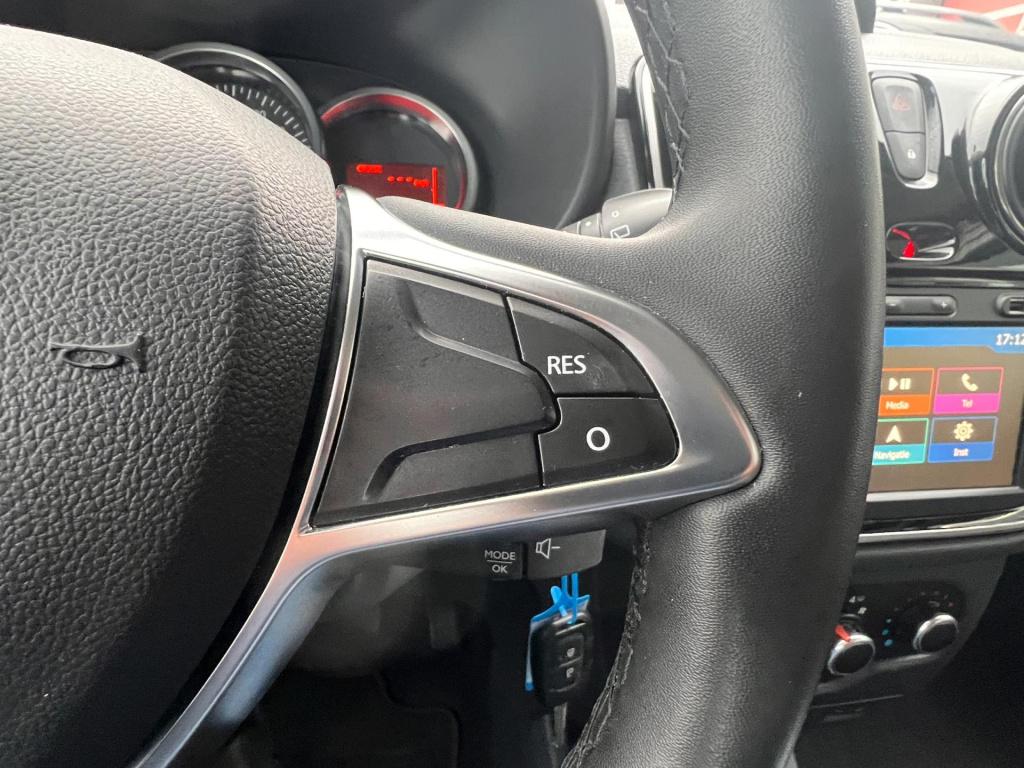 Dacia Lodgy 1.3 tce tech road 7p. navi, trekhaak enz..