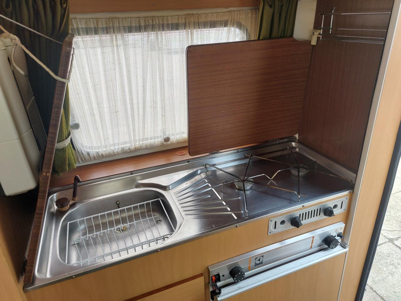 Te koop Biod 300T caravan