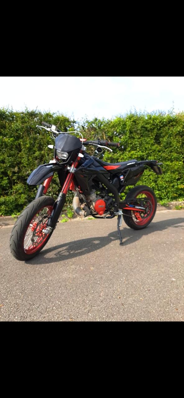 Rieju MRT 50 SM Trophy 3.0 E5