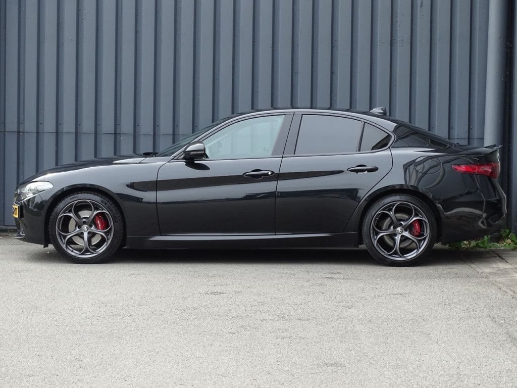 Alfa Romeo Giulia 2.0t b-tech stoel-&stuurwielverwarming | android auto | 1