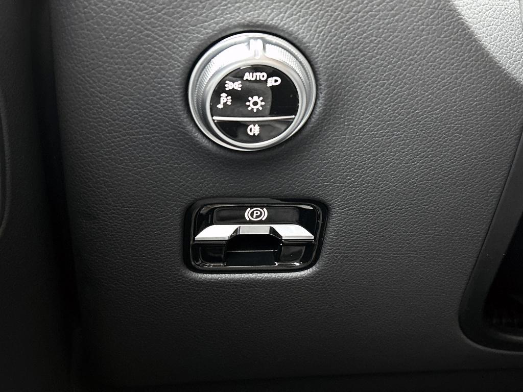 Mercedes-Benz Glc coupé 300 e 4matic amg | trekhaak | panoramadak | alarm |