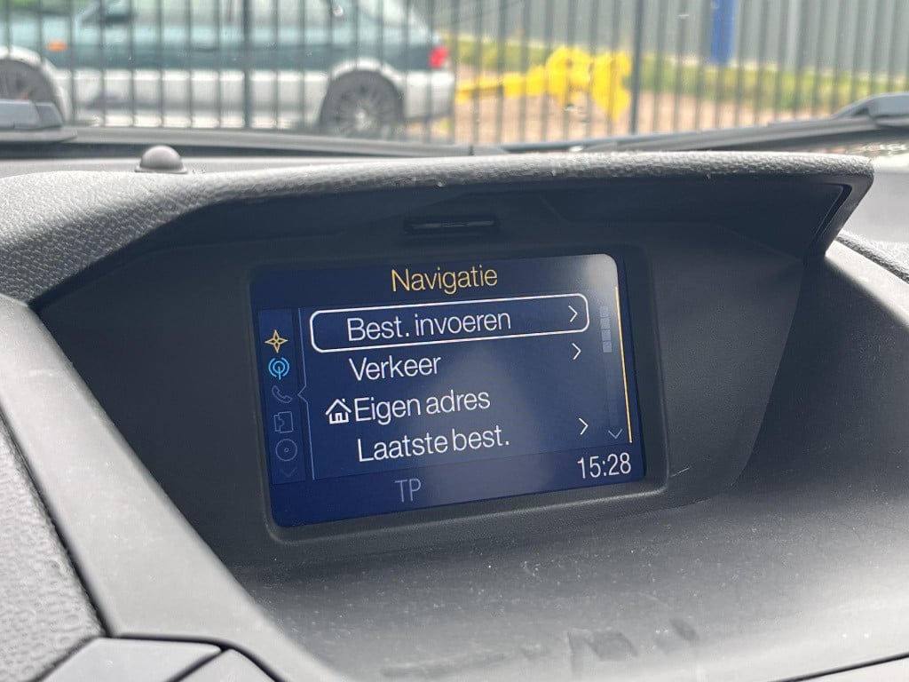 Ford Ecosport 1.0 ecoboost titanium | climate control | parkeersensoren ach