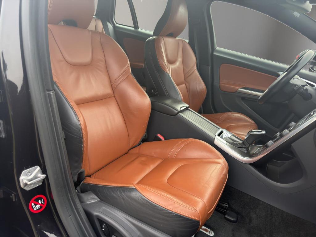 Volvo V60 2.4 d6 awd plug-in hybrid summum leer dakraam