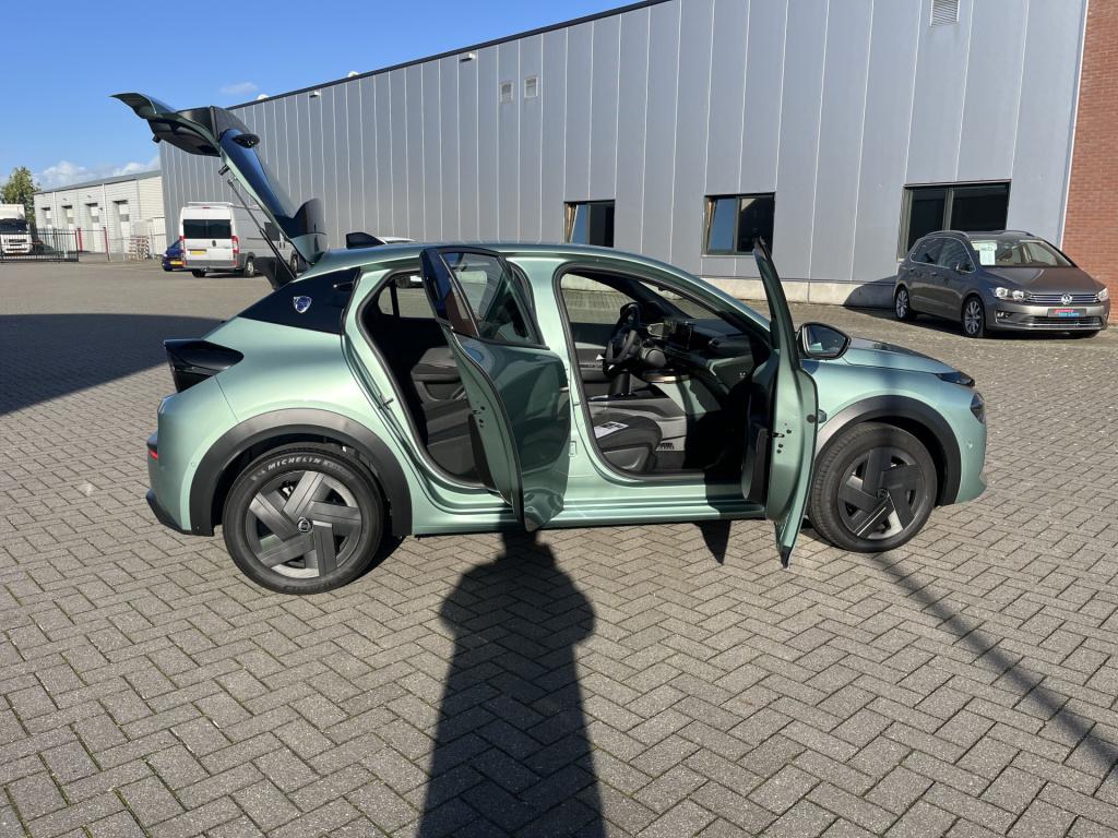 Lancia Y(psilon) 1.2 turbo hybrid