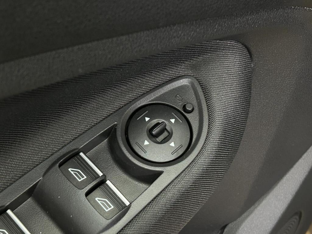 Ford C-max occasion 1.5 sport | zwart | tweedehands ford c-max | airco | st