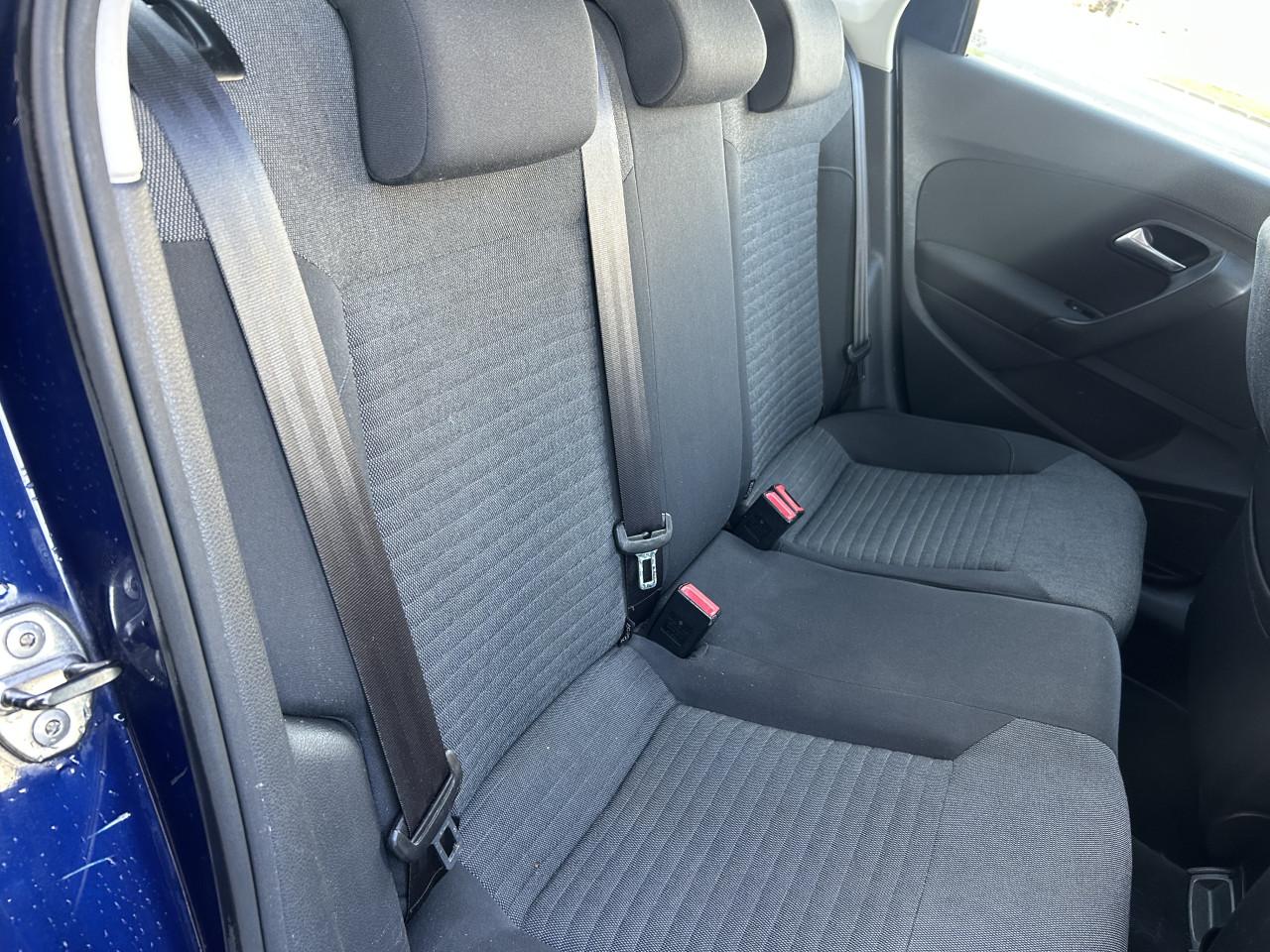 Volkswagen Polo 1.4-16V R-LINE|APK|CARPLAY|AIRCO|ISO-FIX|