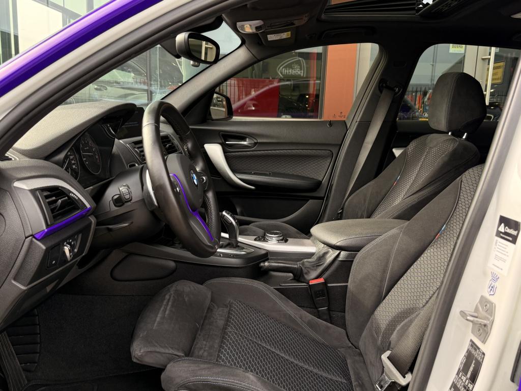 BMW 1 Serie m135i m-performance | schuifdak| navi | cruise | performance ui