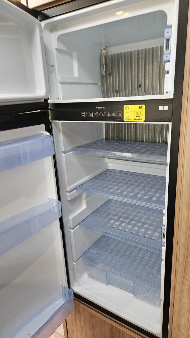 KNAUS SUN Ti 700 MEG Platinum Sel. bj 2020 56758 km van 1e eigenaar