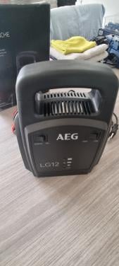 Aeg acculader