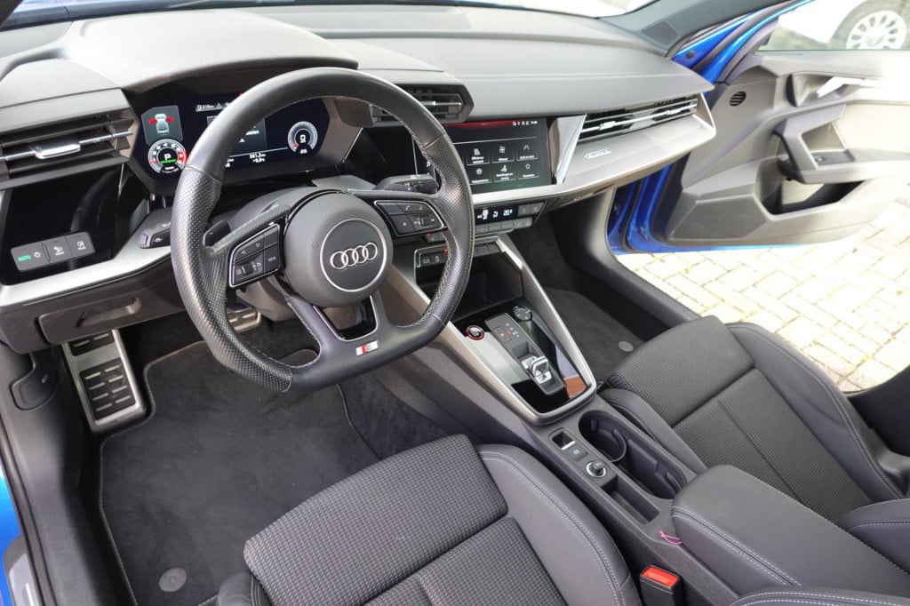 Audi S3 limousine 2.0 tfsi 310 pk ! quattro