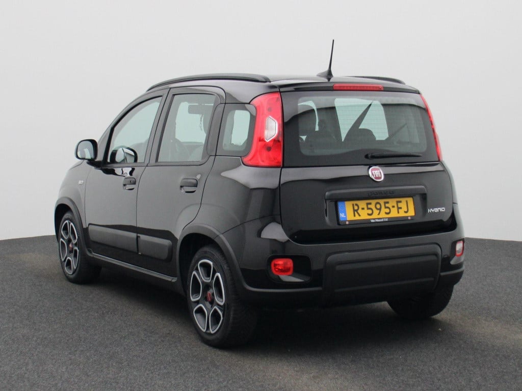 Fiat Panda 1.0 hybrid city life | bluetooth | apple carplay | airco | dab