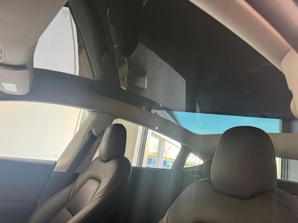 Tesla Model Y long range awd 75 kwh