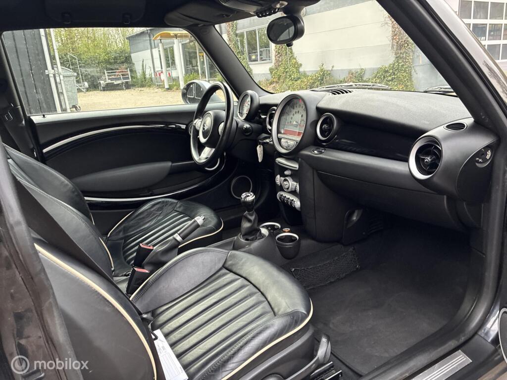 Mini 1.6 Cooper Chili Airco Navi kmst170.254 Nap BJ2008