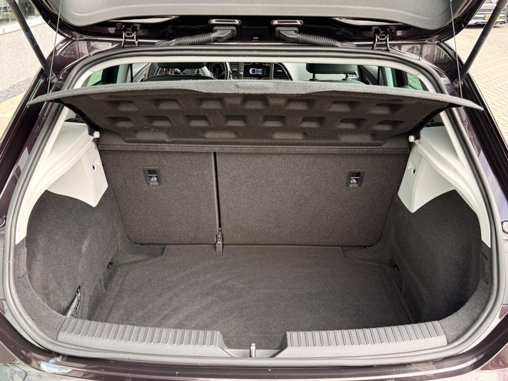 Seat Leon 1.4 ecotsi fr | stoelverwarming | half leder | seat sound | achte