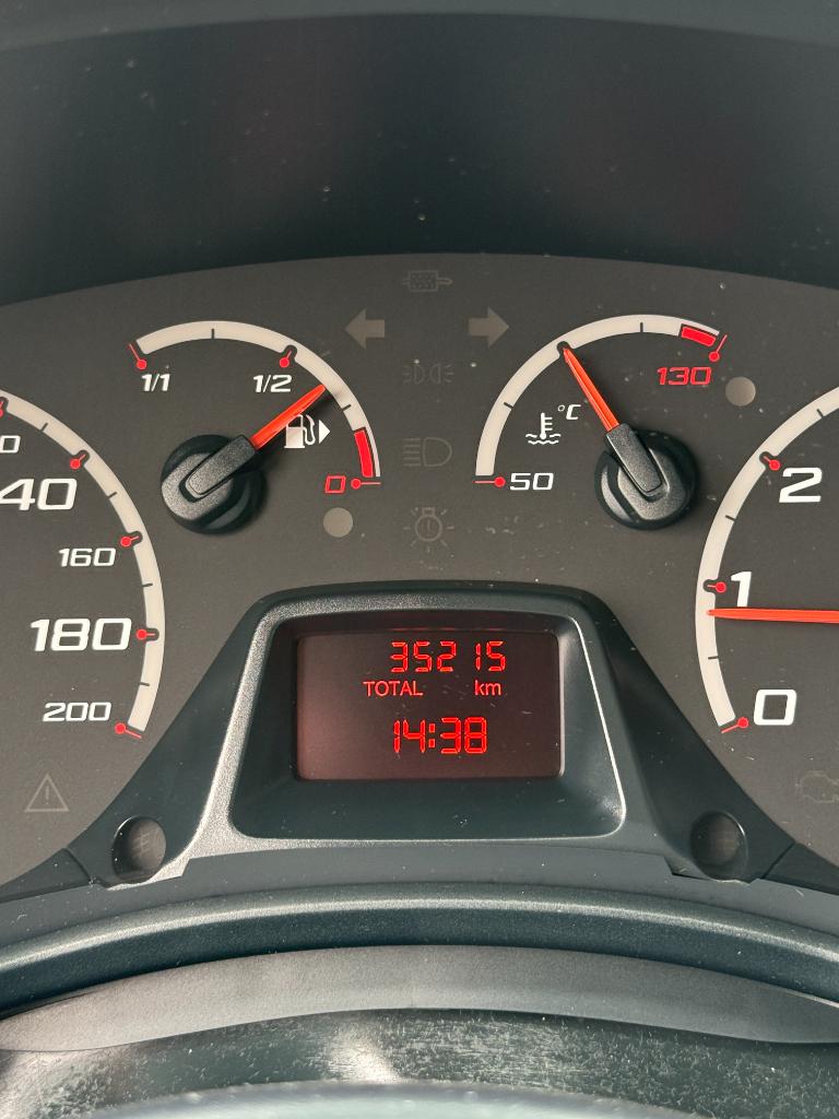 Ford KA 1.2 cool & sound - dealer onderhouden - 1 eigenaar