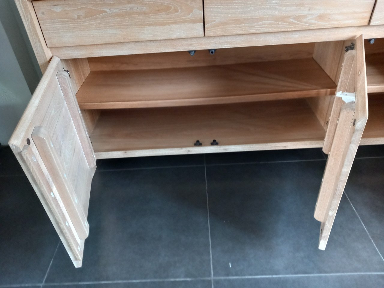 Eiken dressoir