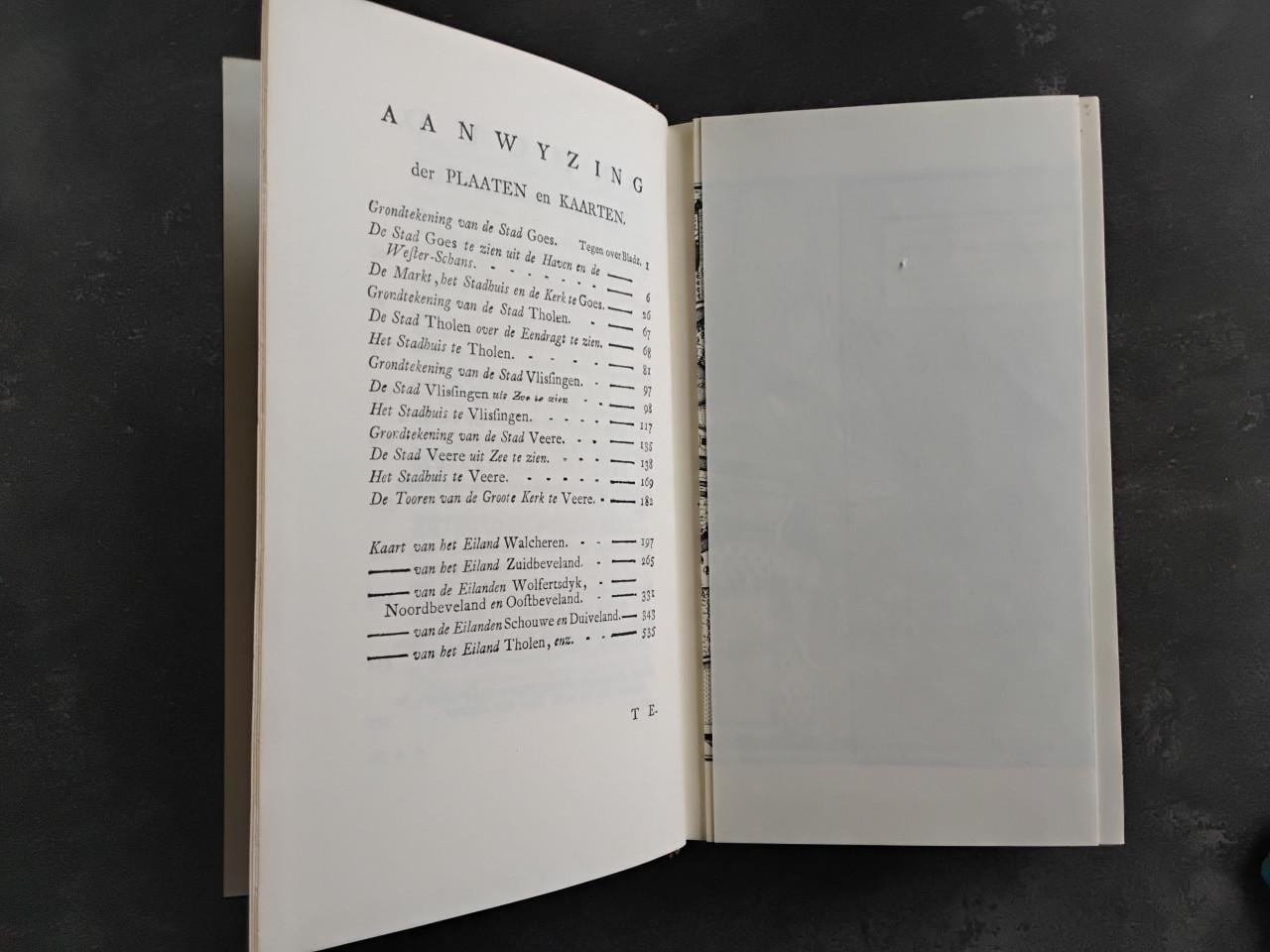 Deel 1 en 2 Beschrijving van Zeeland Isaac Tirion 1751 herdruk