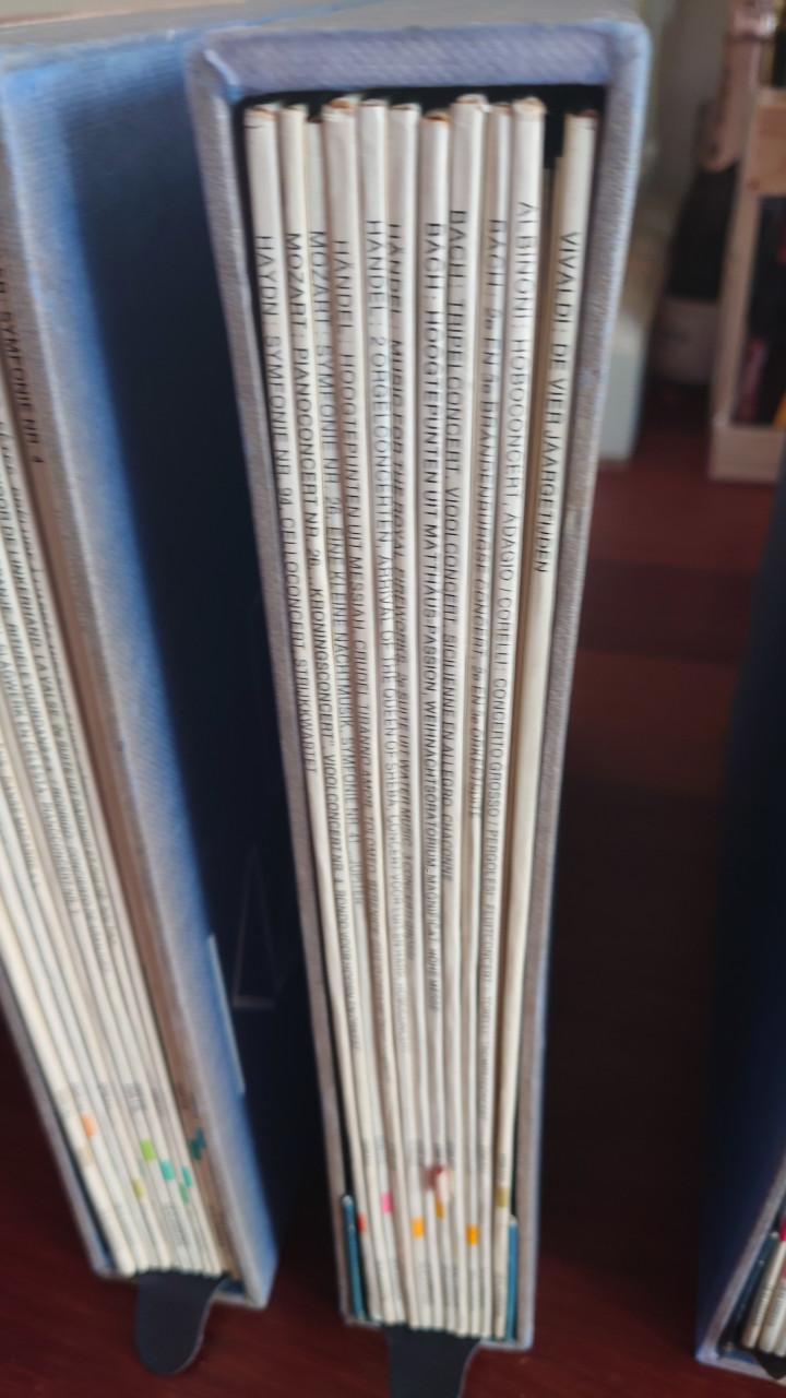 4 x Vinylbox  de Klassieken met in totaal 44 lp