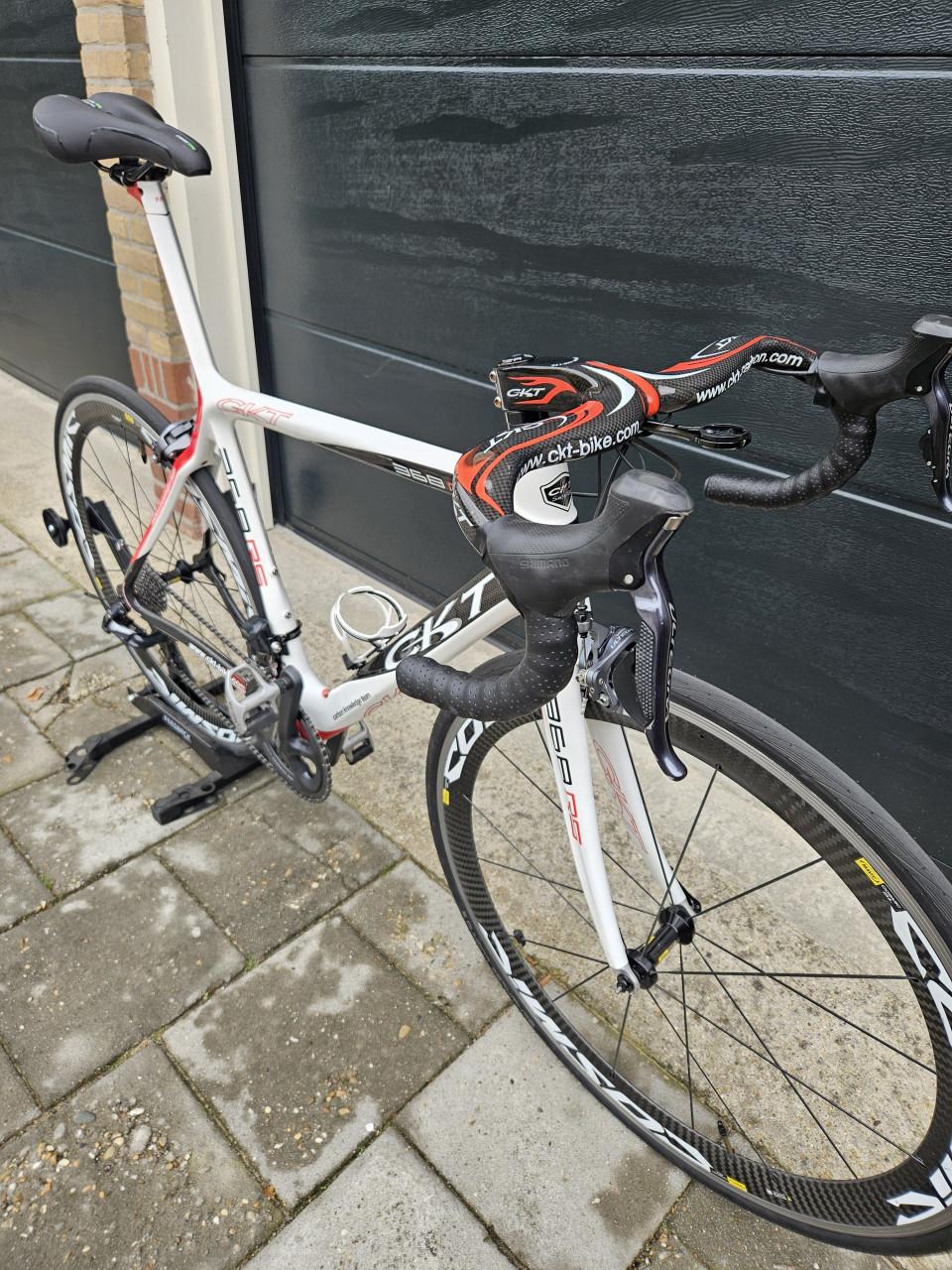 CKT 368 RS Carbon Racefiets – Ultegra 11 Di2 – Maat L/XL (1.85m - 1.89m)