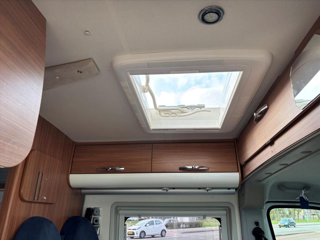 Adria Onbekend twin 2.3 d 600 sp buscamper| luifel| keuken|toilet