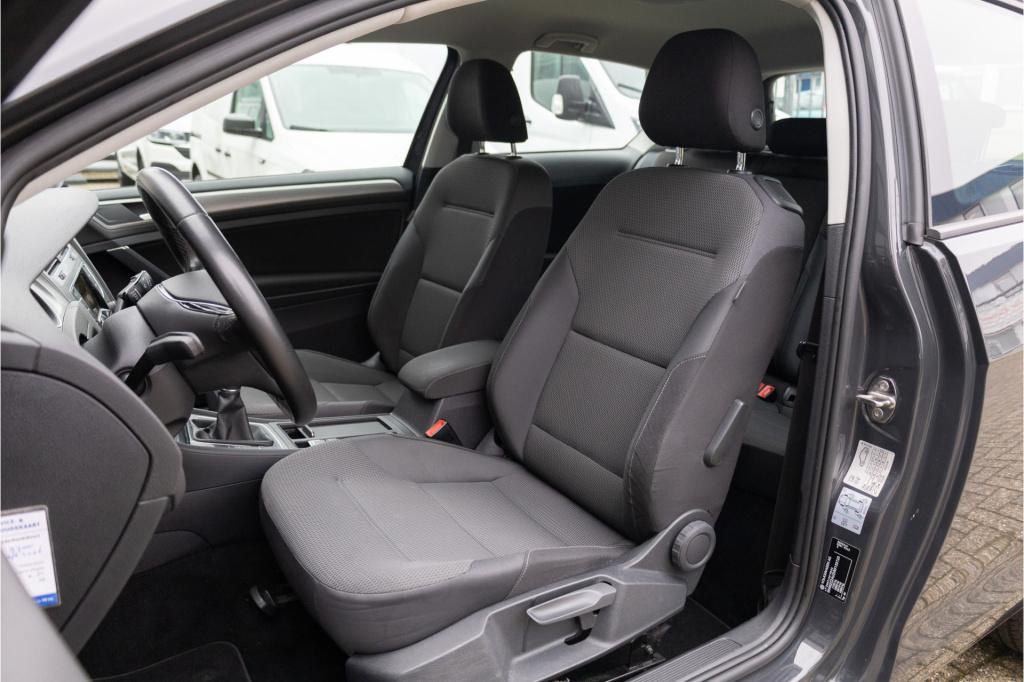 Volkswagen Golf 1.2 tsi edition ✅cr.control✅ac✅18inch