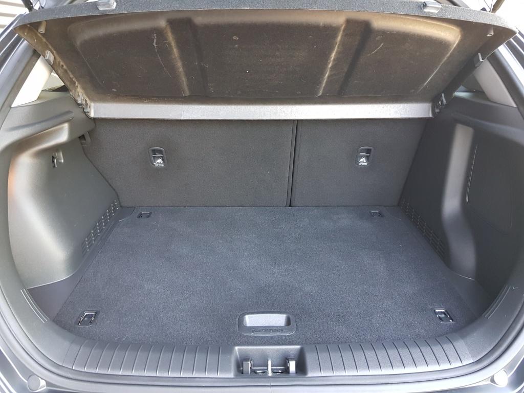 Hyundai Kona 1.6 hybrid fashion
