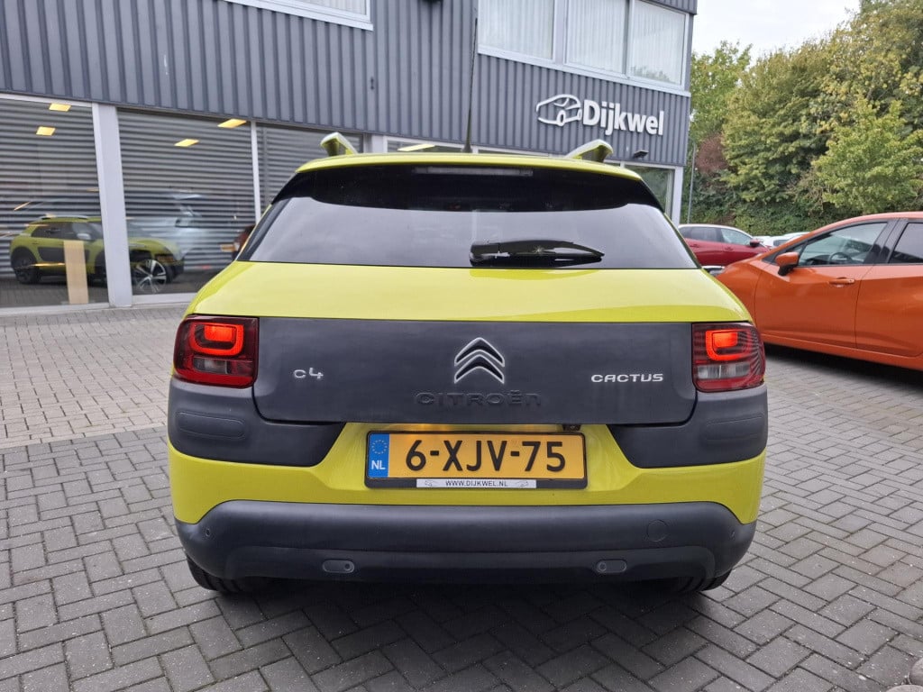 Citroen C4 Cactus 1.2 vti shine clim/nav/cam/lmv