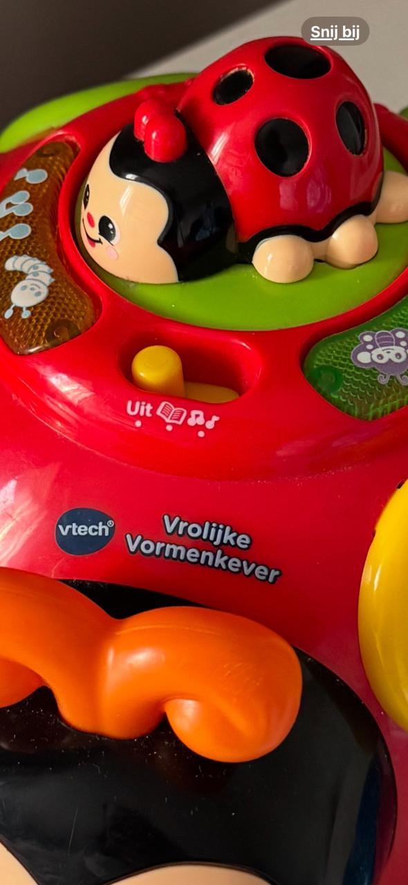 Vtech speelgoed baby kevertje met vormpjes en muziek.