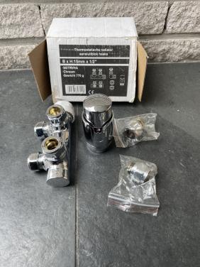 Thermostatische radiator aansluitblok haaks