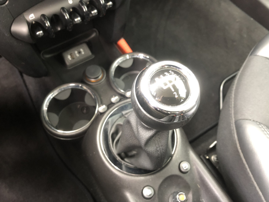Mini One mini 1.6 holland street navigatie 3-drs