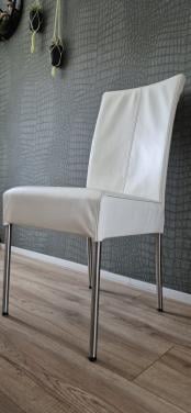 Wit leren eetkamerstoelen