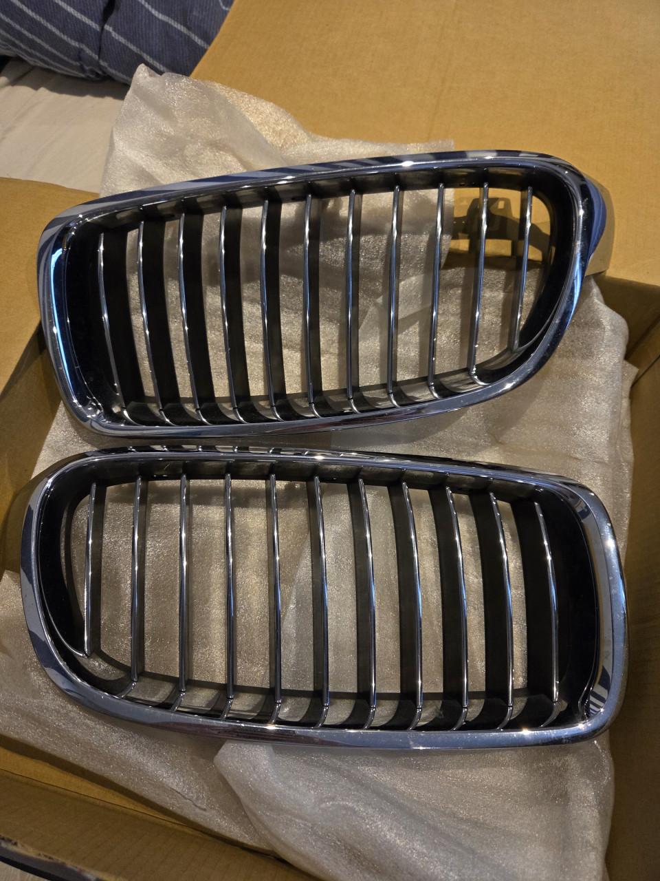 Originele BMW chromen grill