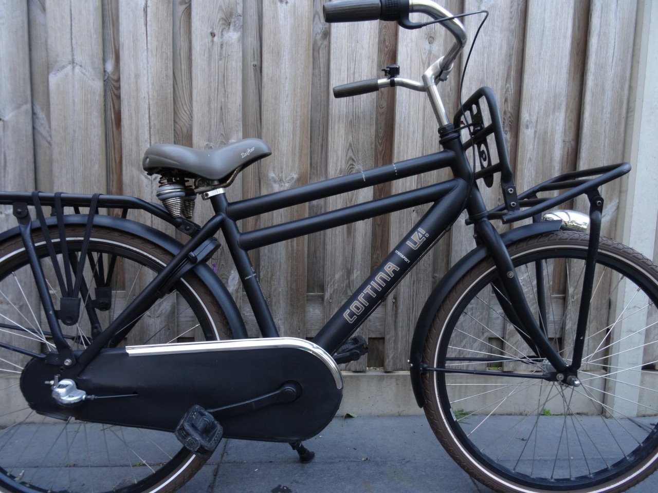 Cortina U4 24 inch jongensfiets 3 versnellingen