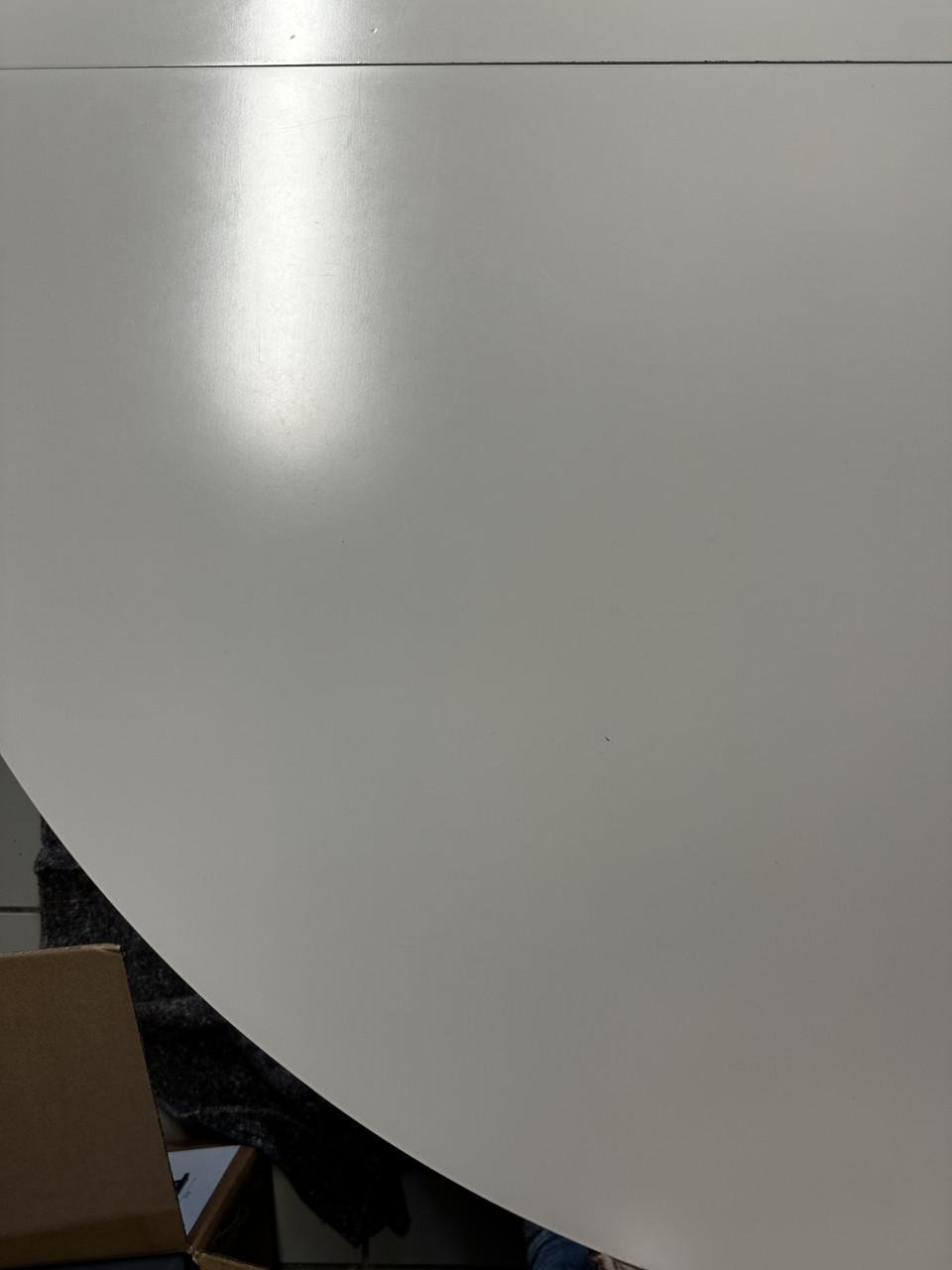 Ronde witte tafel uitschuifbaar