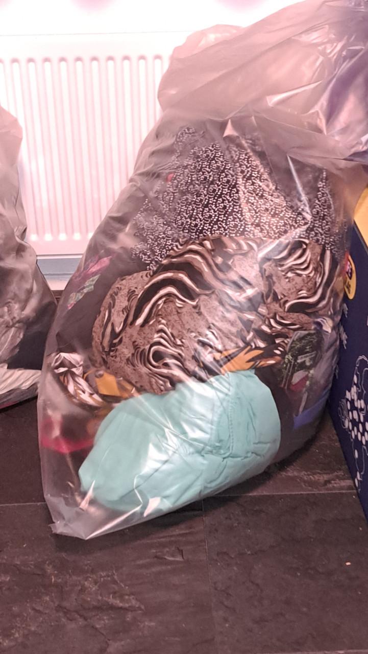 Gratis nieuwe en z.g.a.n. kleding