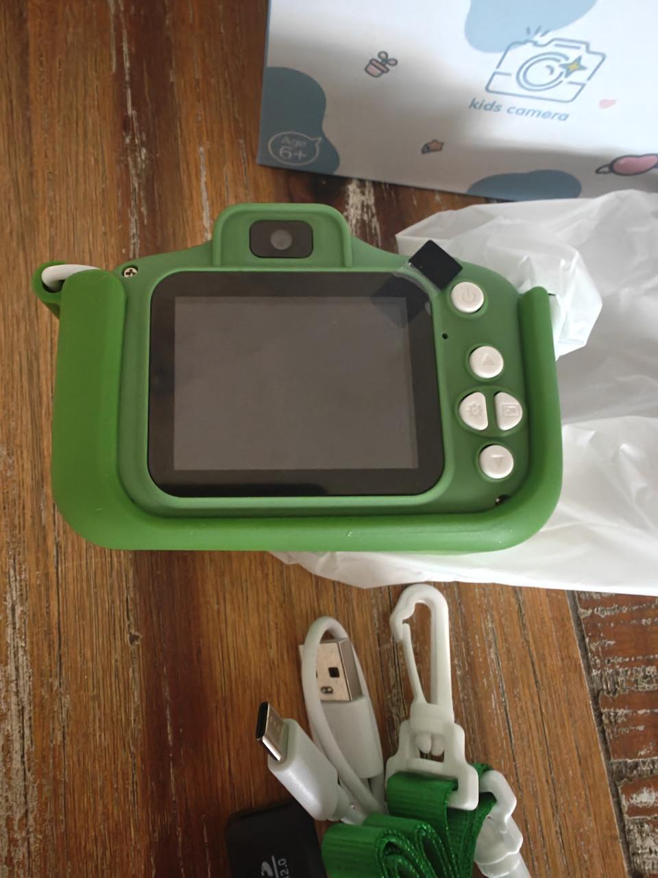 Twee stuks nieuwe digitale camera dino (prijs per stuk)