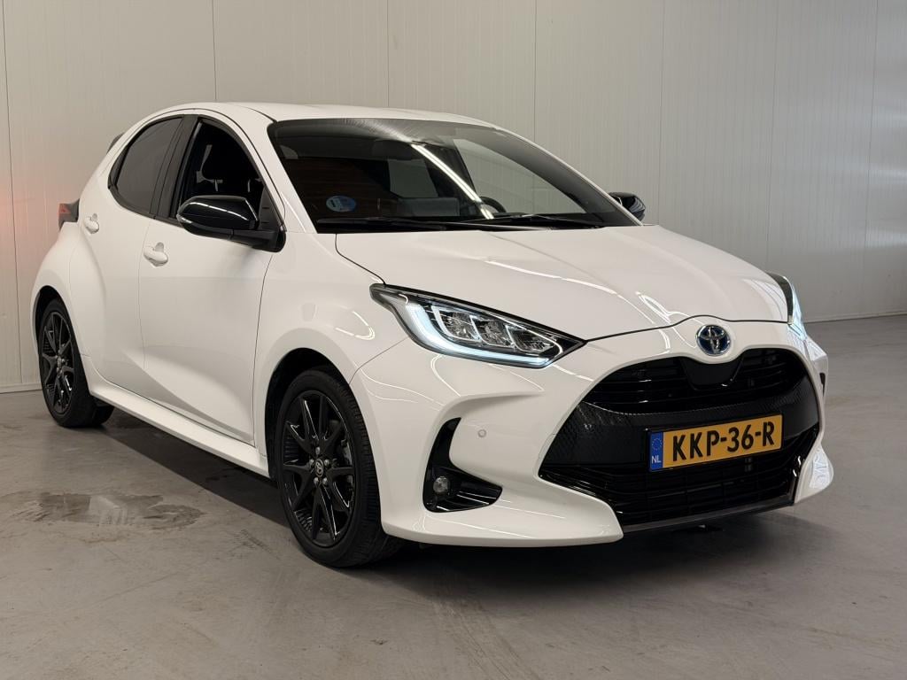 Toyota Yaris 1.5 hyb. executive| jbl| hud| pdc| adap.cruise| bsm| camera