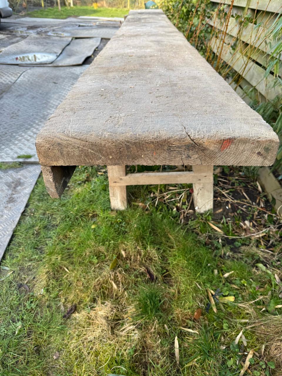 Authentieke werkbank